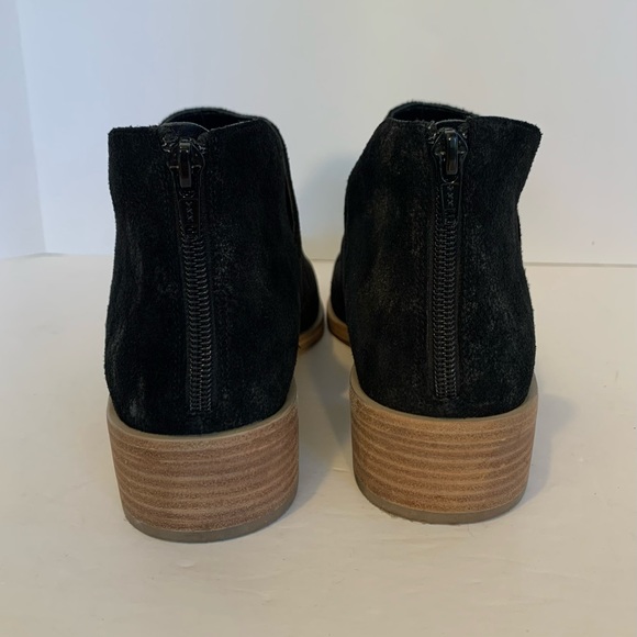 Vaneli Homer Shimmer Suede Bootie - Picture 6 of 10